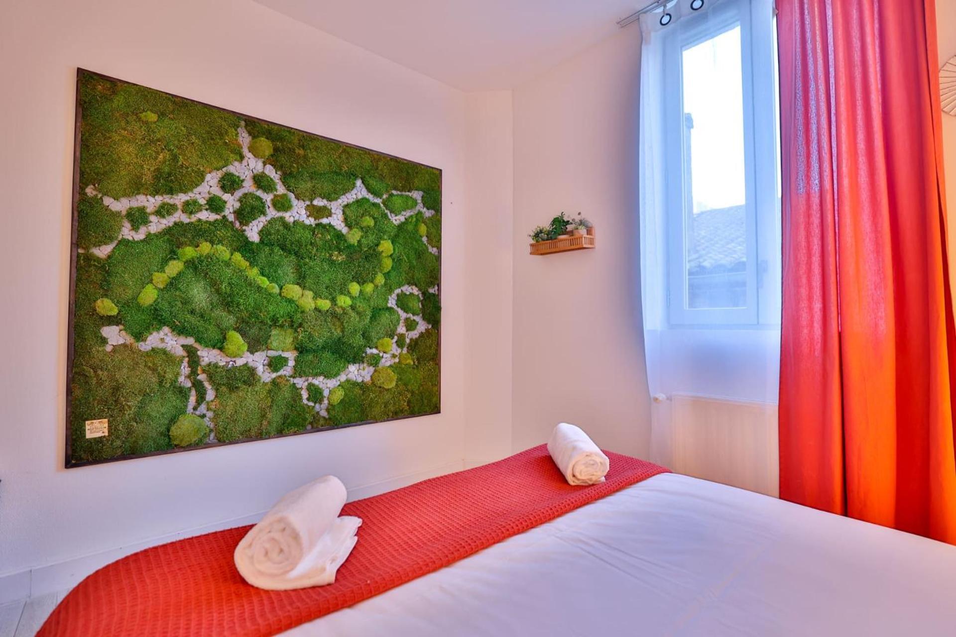 Le Lucien Eco-Appart'Hotel - Angouleme - Centre - Wifi - Parking Prive - Classe 4 Etoiles Exterior photo